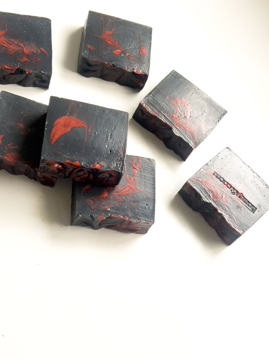 CHARCOAL PATCHOULI with Red Clay